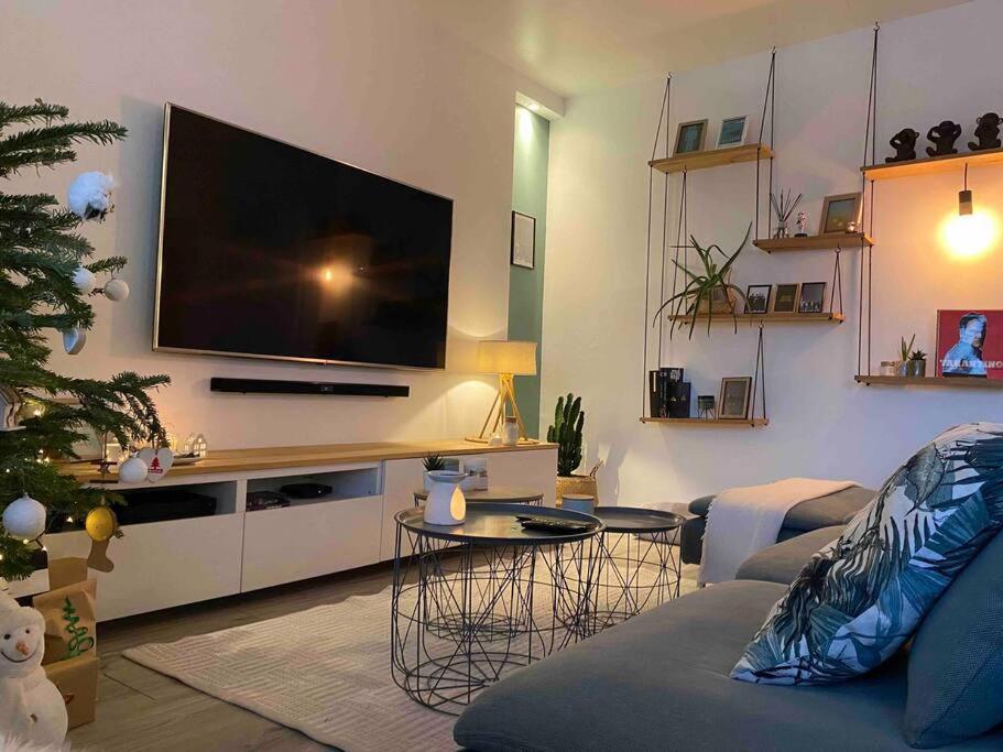 Apartment Le Petit Chez Soi D'ailleurs Caen